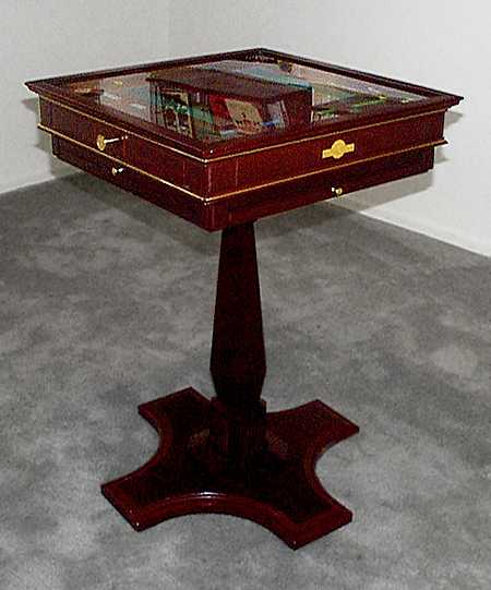 [ Franklin Mint Collector's Monopoly® with Stand and glass dust cover ]